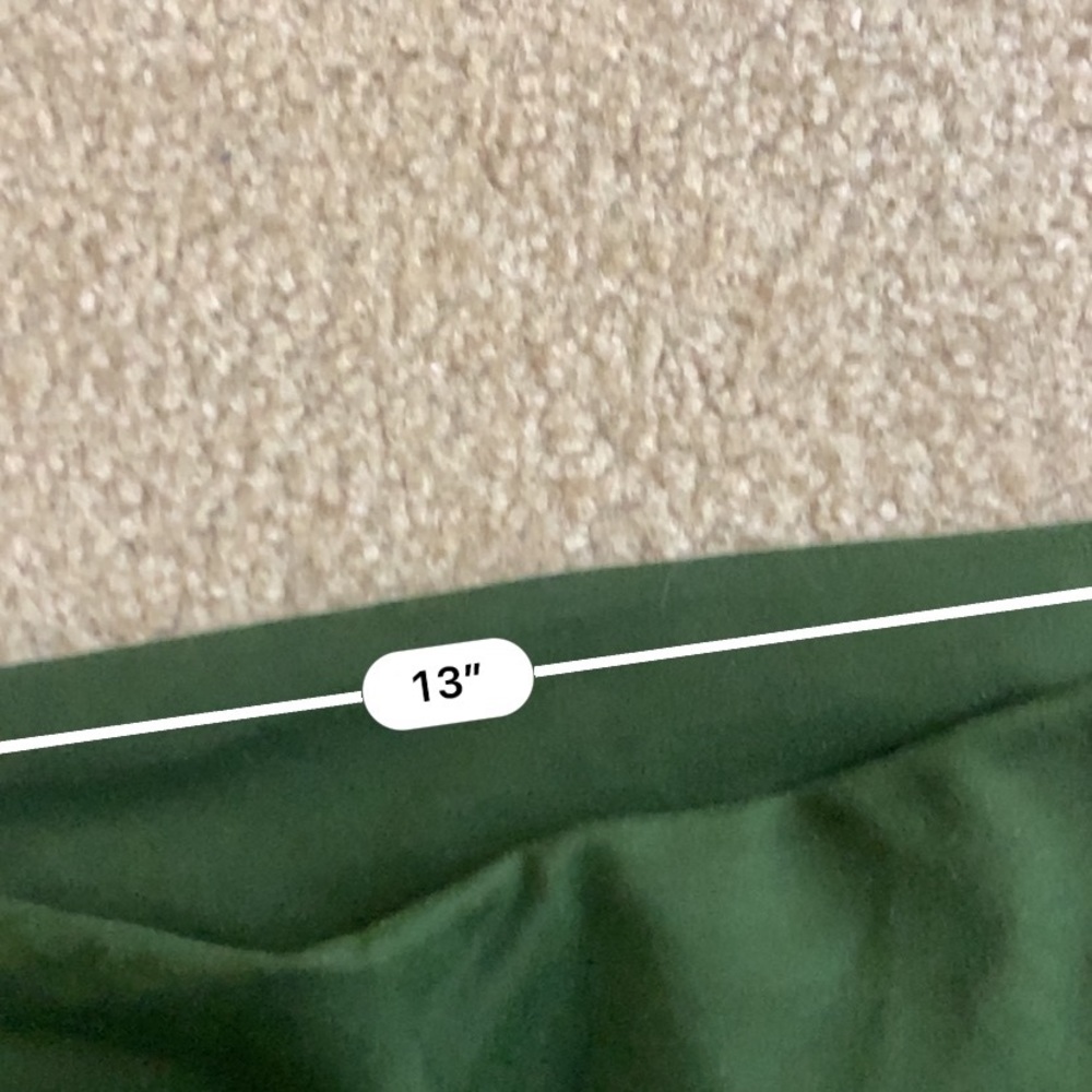 Fabletics Olive green cropped athletic leggings - Picture 3 of 5